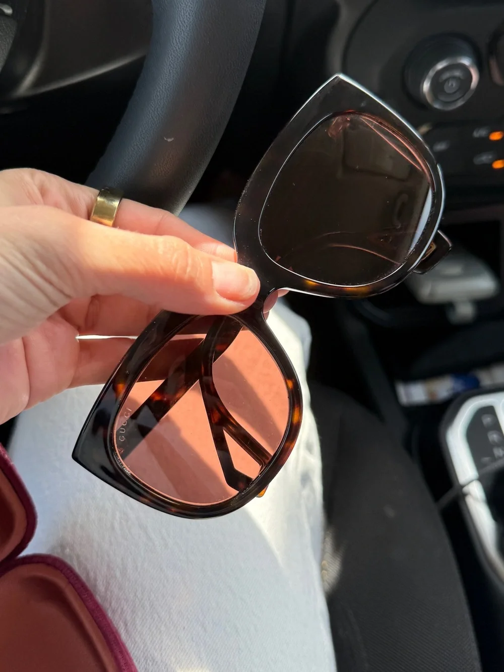 Gucci Black Women's Oversized Sunglasses
